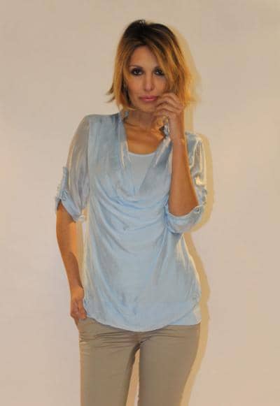 Blouse neck eaves, double neck.